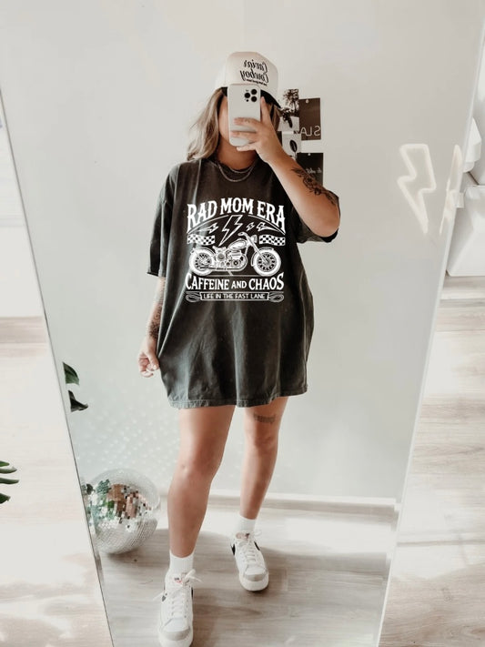 Rad Mom Tee